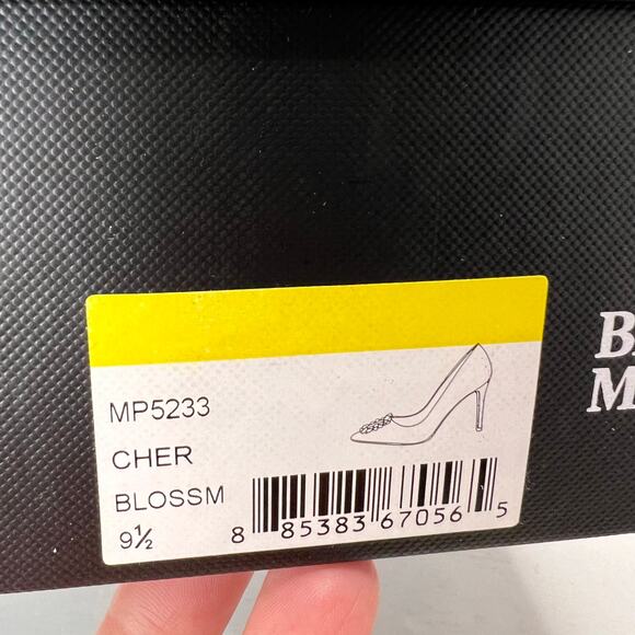 Badgley Mischka Cher Pointed Toe Stiletto Heel Blossm MP5233 Women's 9.5 - Picture 11 of 11